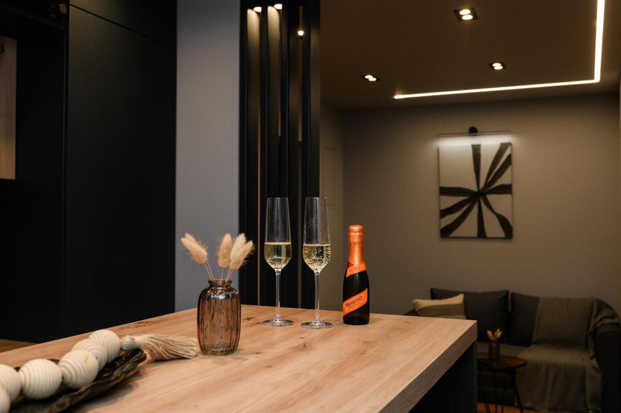 Pnt Apartment