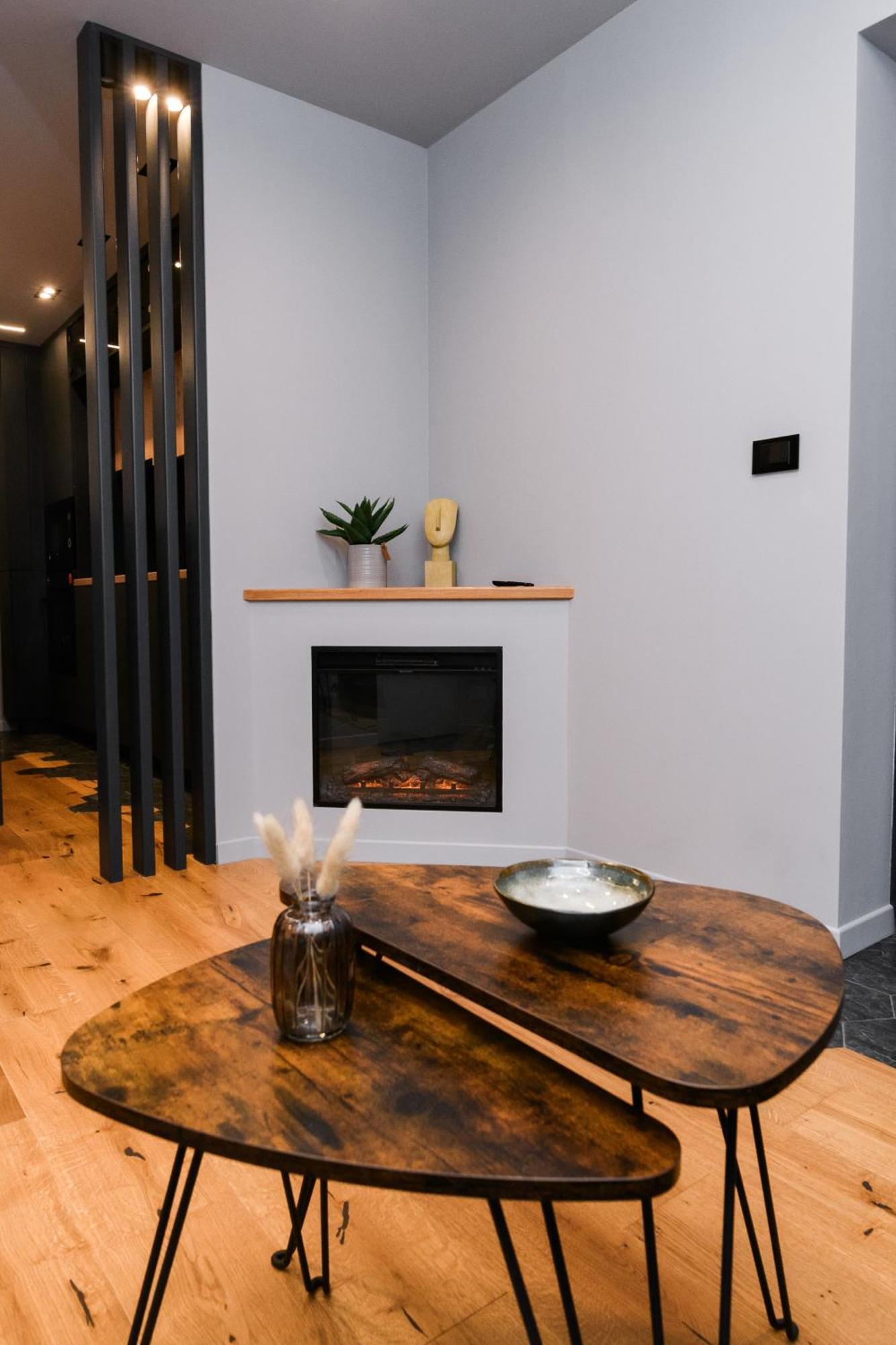 Pnt Apartment *